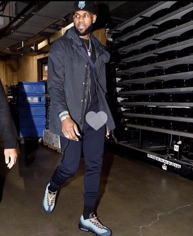 [CBA]廖三宁再进关键球 北京控股主场险胜