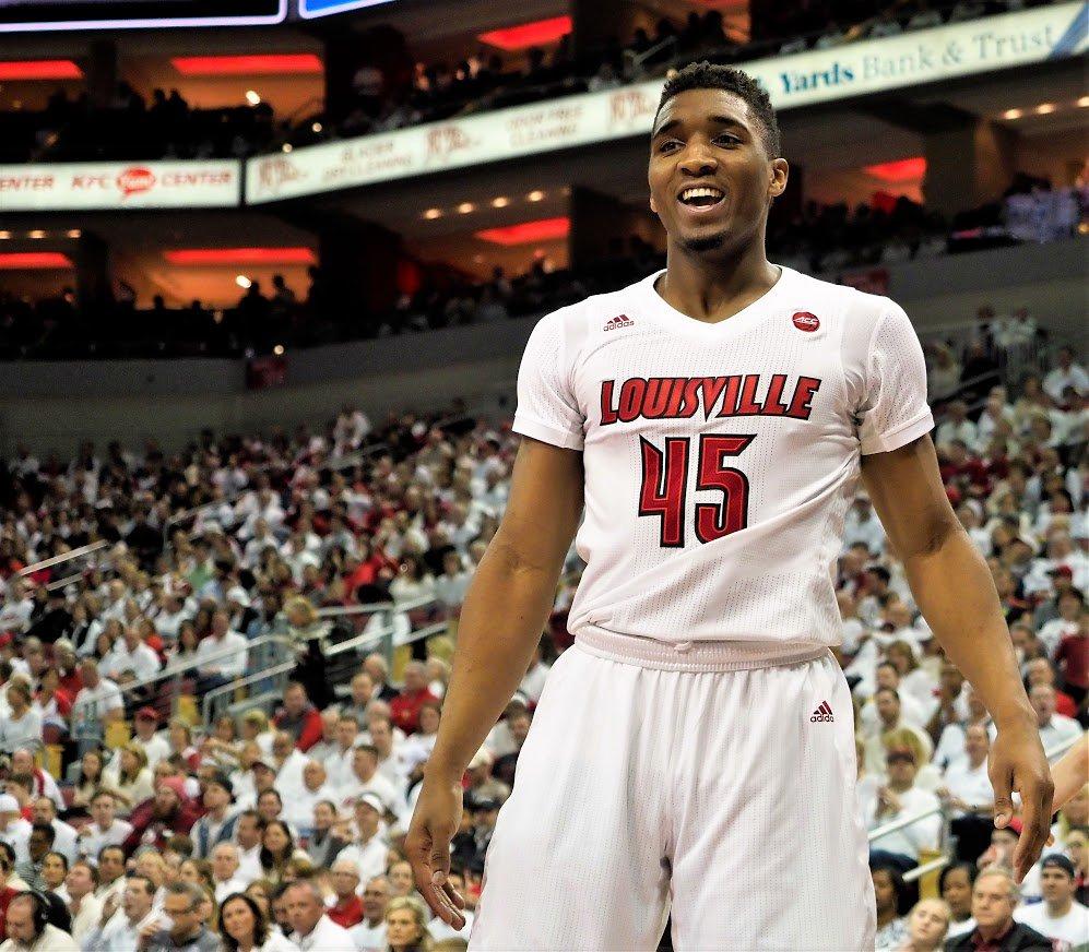 切尔西官方抖音发布雅克松诗朗诵： 尼古拉斯-夹克森