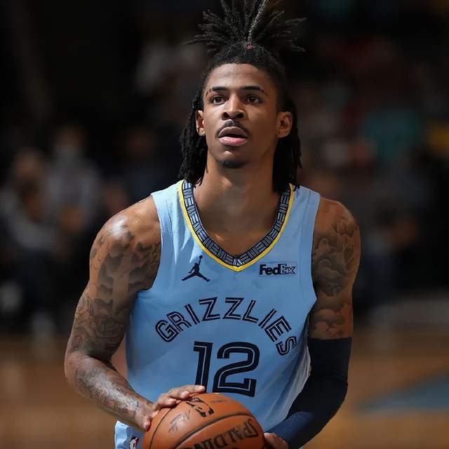 巧合！库里兄弟二人勇士生涯首秀均砍下14分